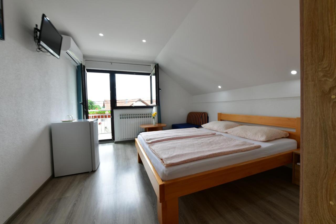 House Marinic Hotel Grabovac  Ngoại thất bức ảnh
