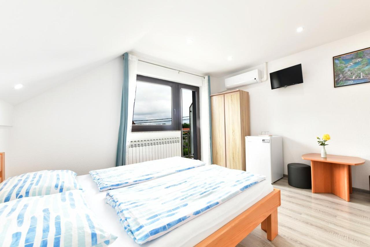 House Marinic Hotel Grabovac  Ngoại thất bức ảnh